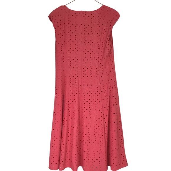 London Times Women's Pink Eyelet Short Sleeve Dress Size 10 - Picture 2 of 5